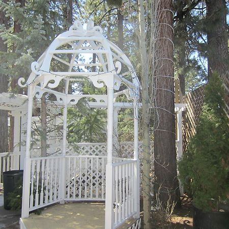 Tahoe Chalet Inn, The Theme Inn Lake Tahoe Bagian luar foto